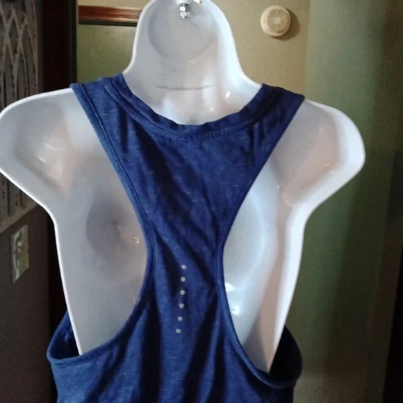 Nike Women's Dri Fit Tank Top  Back Running Sz M - Picture 5 of 7